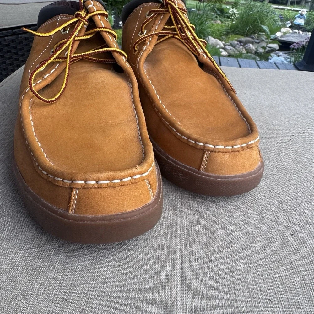 Men's Timberland 'Wallabe Style' Casual Mid Boots Wheat Gum Sole Size 11.5 US